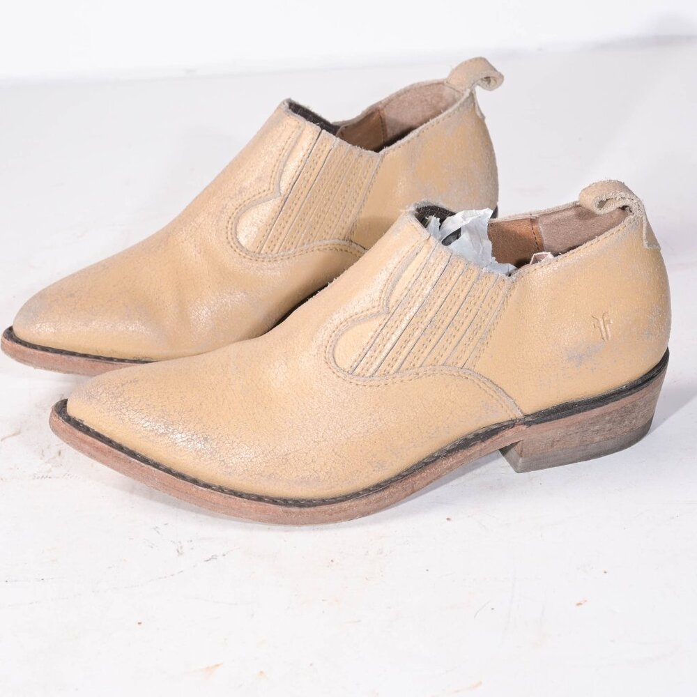 Frye Billy Shootie, Off White Leather - 6.5 B